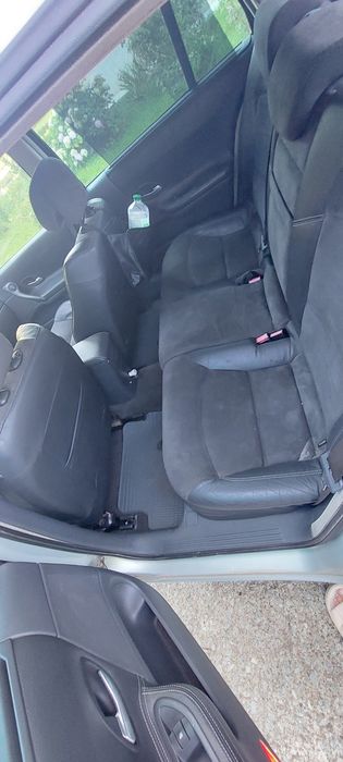 Продаж Рено Лагуна 2004 рік