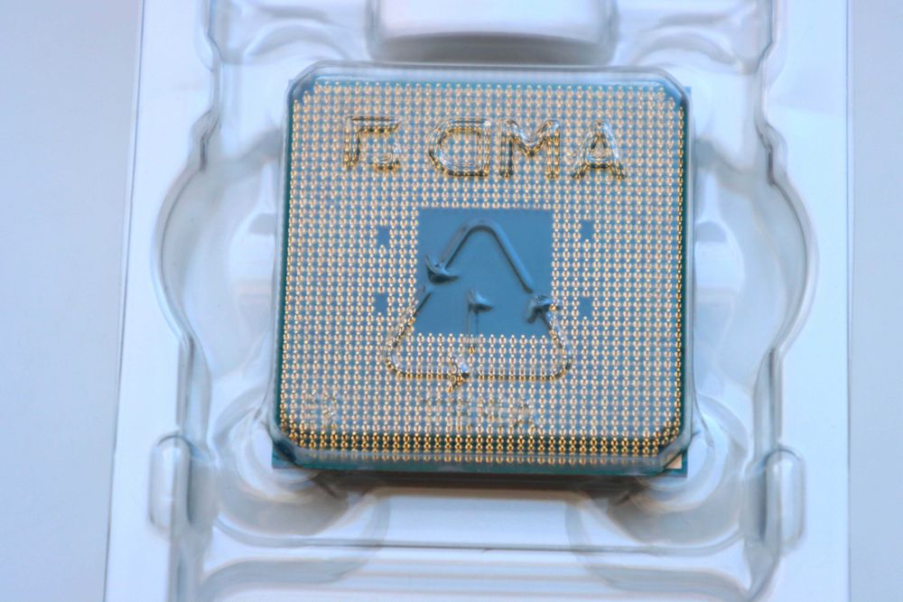 Продам процессор AMD Ryzen 9 3900X sAM4 3.8GHz/64MB BOX