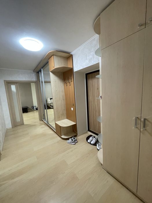 В продаже! Просторная 2-комнатная квартира Заболотного/Сахарова