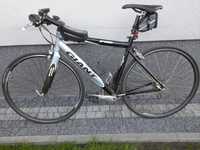 Rower szosowo fitnesowy GIANT FCR Compact Road Shimano 105