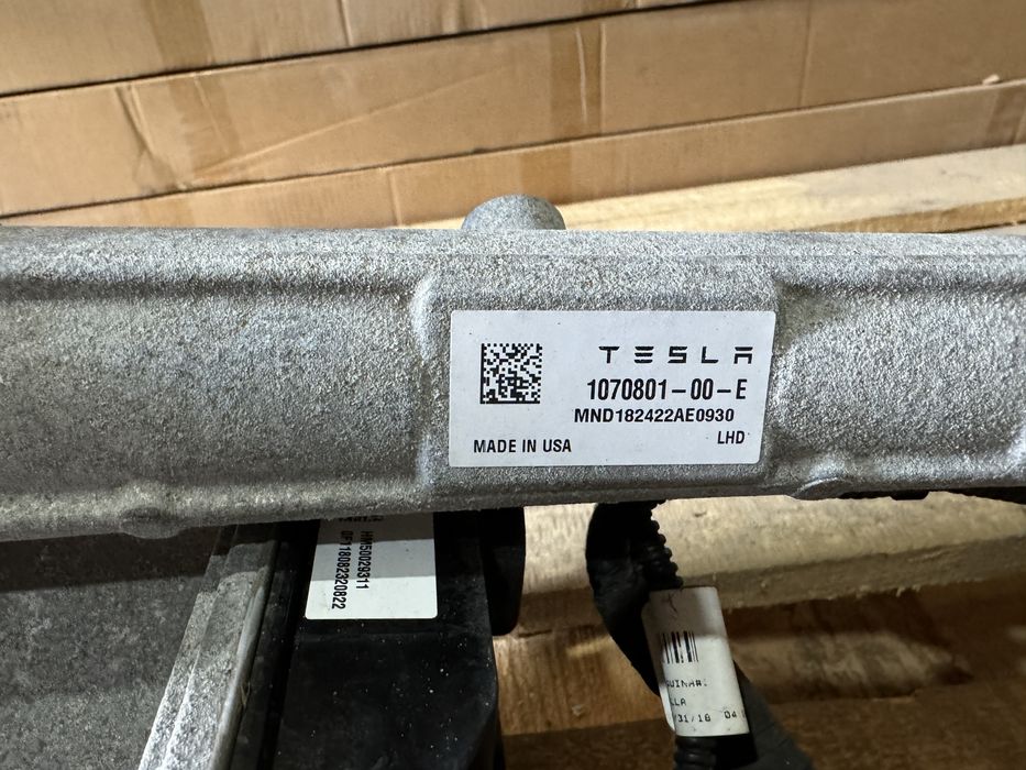 Tesla Рулевая рейка тесла модель X