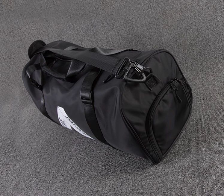 Спортивна сумка Palace для тренувань / дорожня чорна