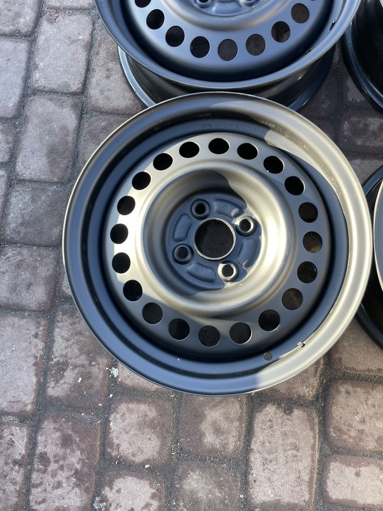 FELGI STALOWE Suzuki 5,5" x 15" x 4x100 x 56,1 x ET45