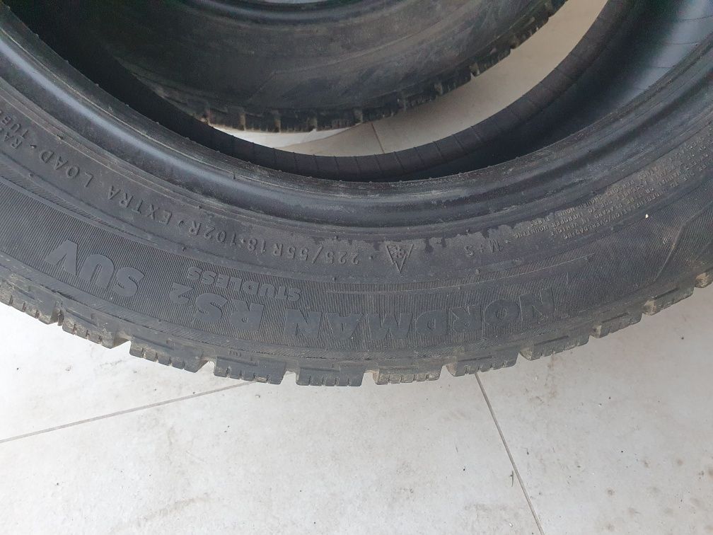 Шини зимові 225/55 R18