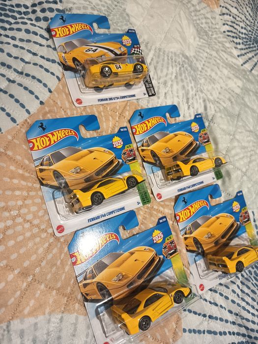 Vendo hotwheels de 2025 novos na caixa .