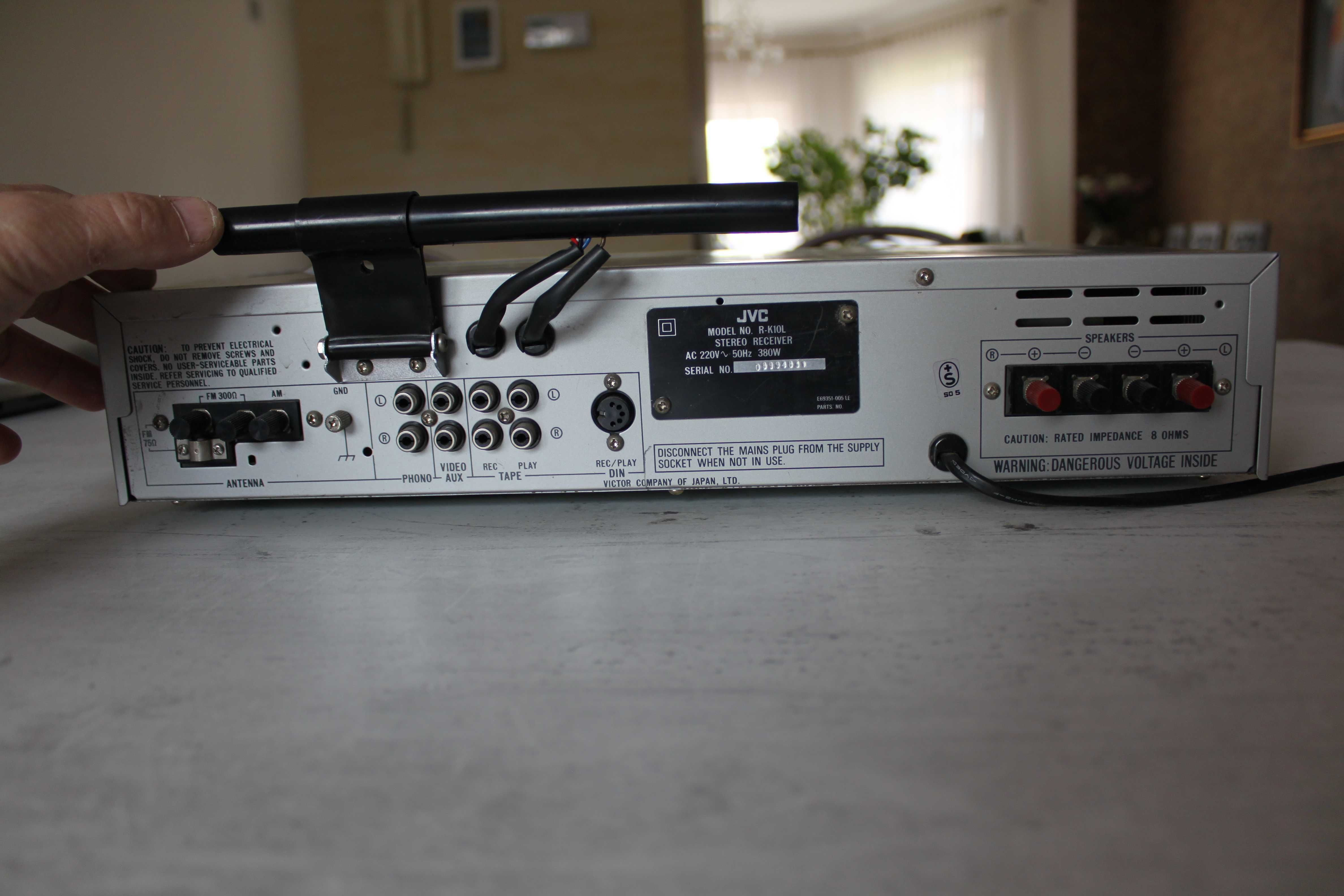 Amplituner JVC R-K10L