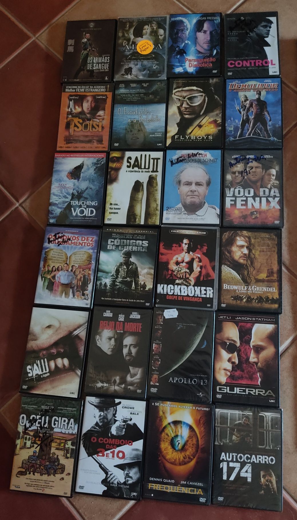 Diversos filmes em DVD