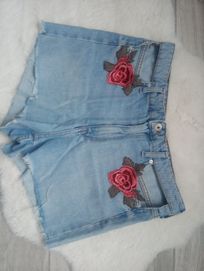 Spodenki szorty jeansowe kwiaty bershka 38