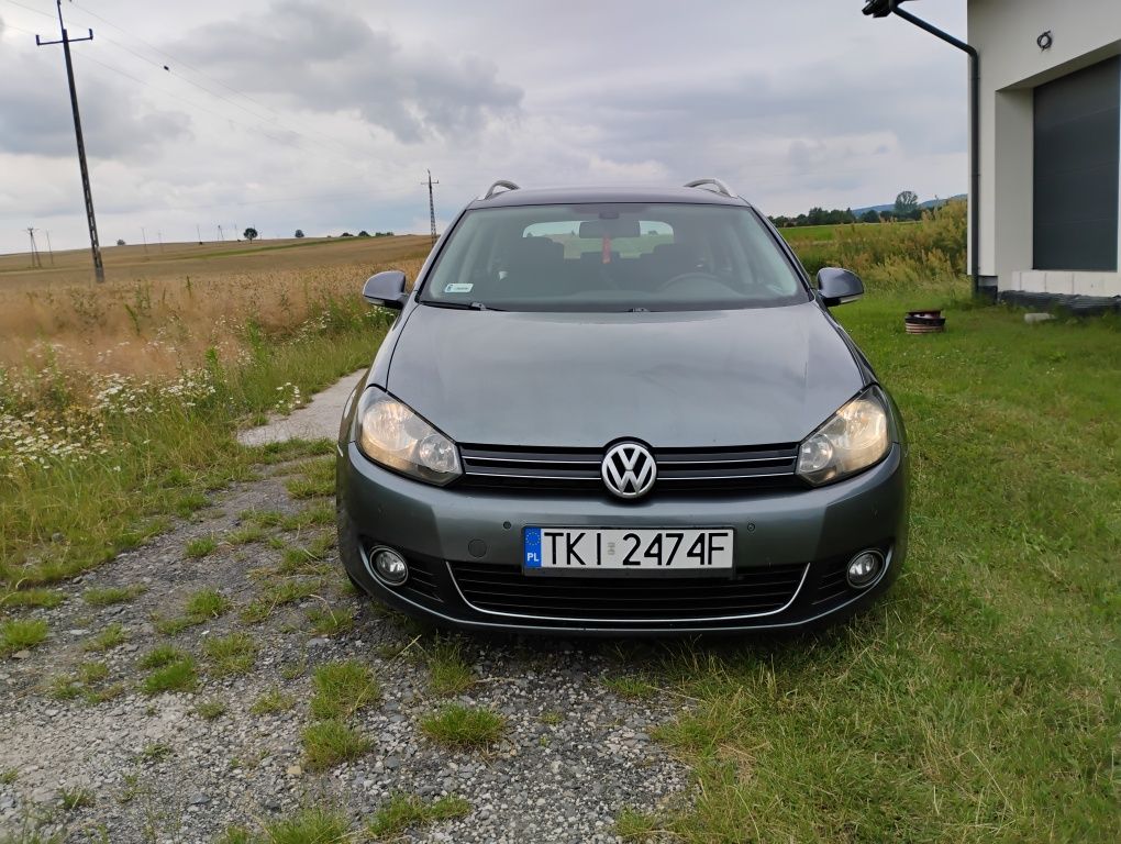 VW Golf VI 1.6 TDI, 105 KM. 2010 .Kombi .