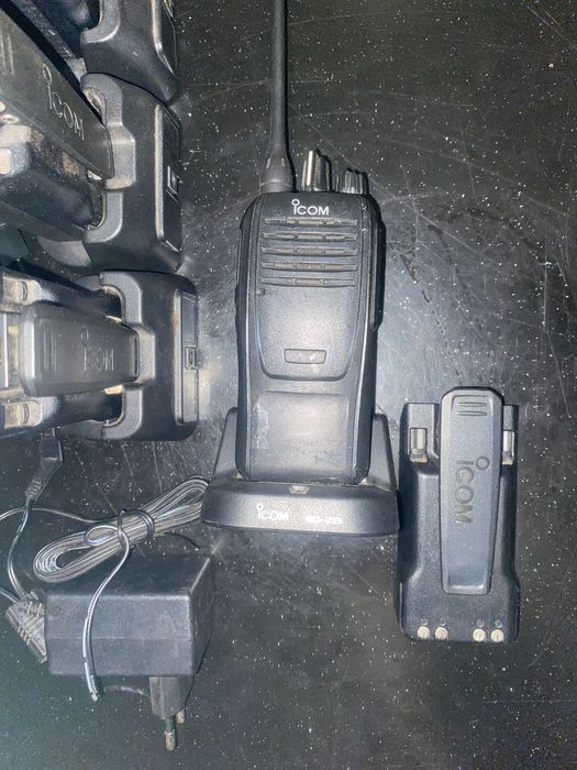 Радіостанція ICOM-F2100D