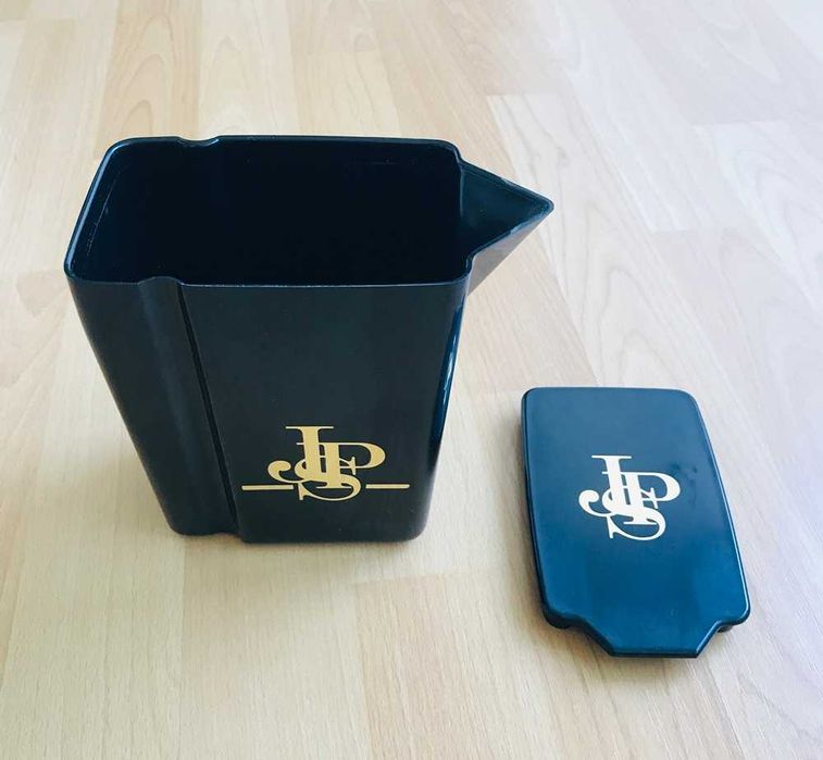 Cinzeiro Mateus Rosé jarro agua John Player Special