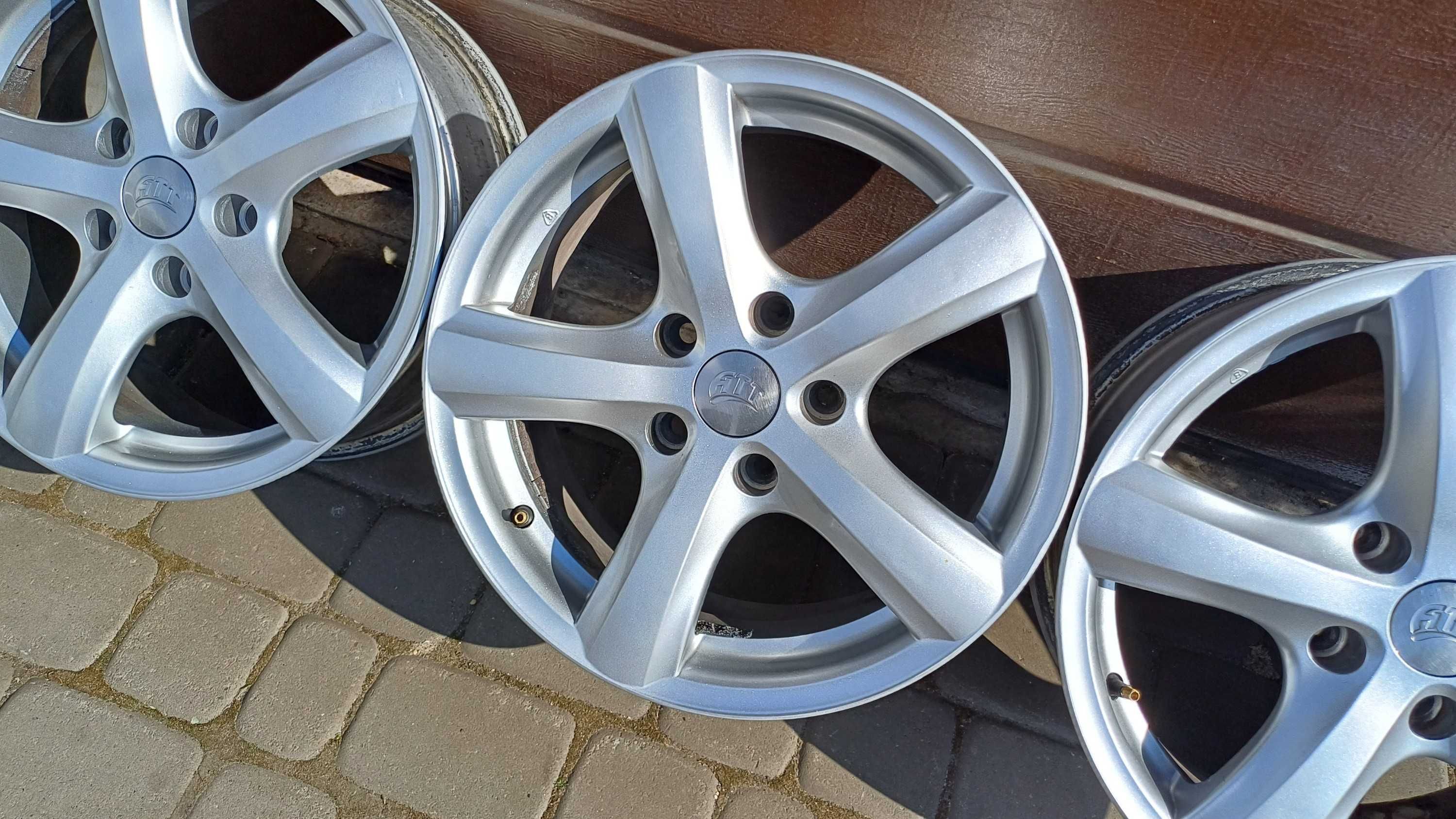 16" alufelgi 5x114,3 suzuki grand vitara swift sport sx4 swace s-cross