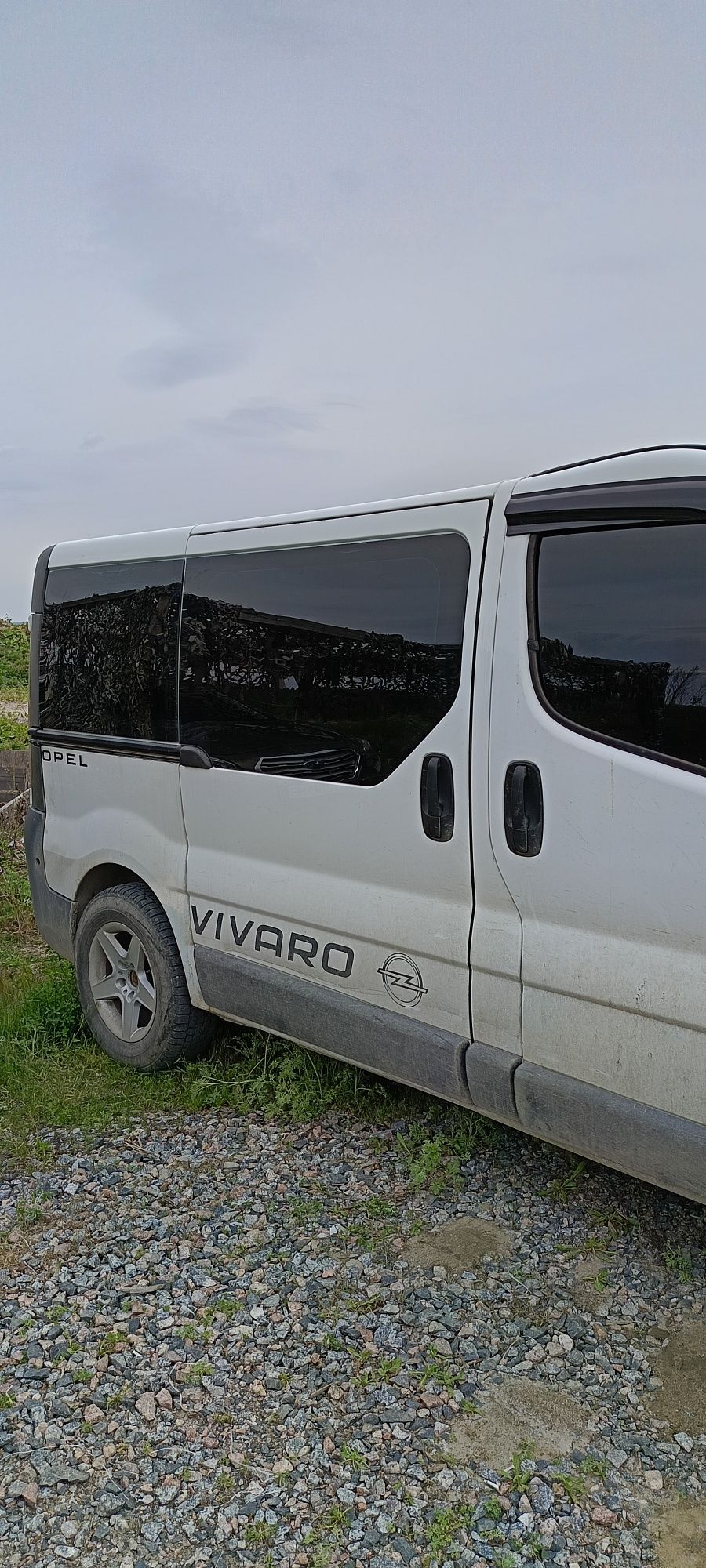 Opel vivaro 2004