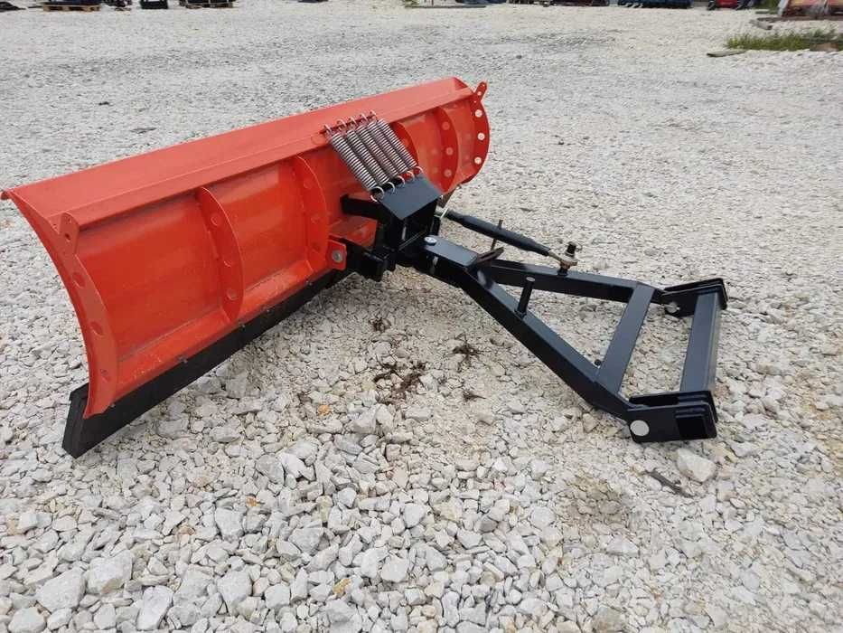 Pług do śniegu do samochodu terenowego