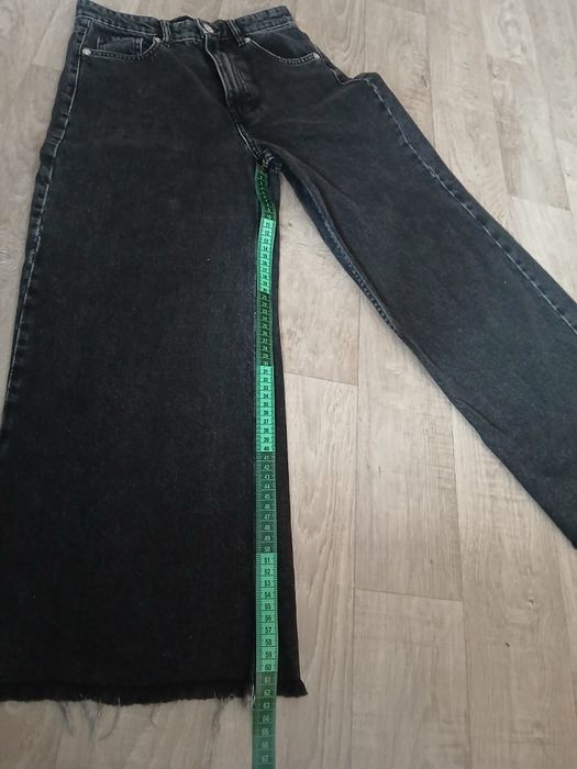 Джинси ZARA 34 розмір