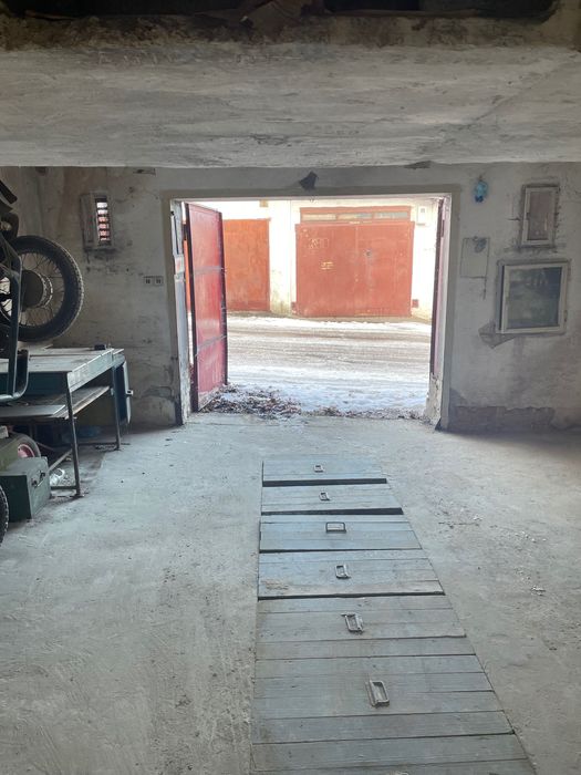 Гараж на 2 авто правильної форми Сокіл Єрошенка