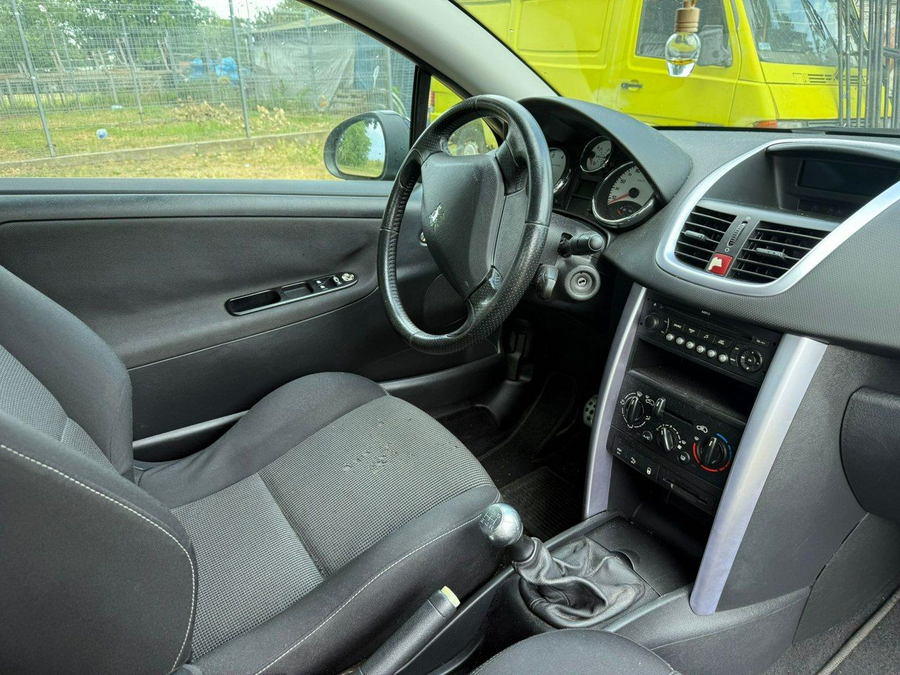 Peugeot 207 CC Benzyna 1.6 - 2008r - 168tkm
