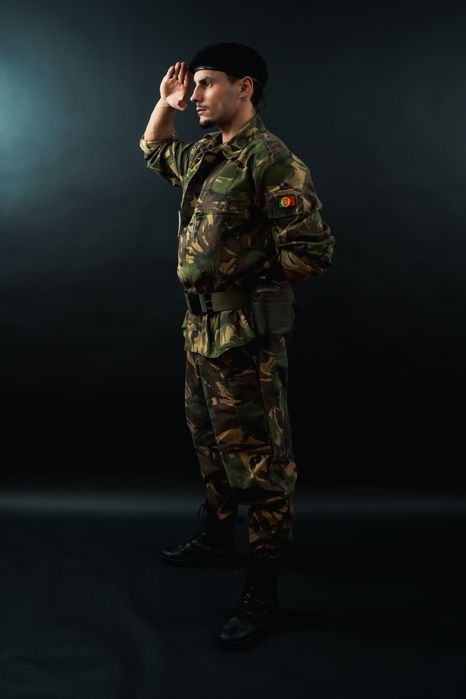 Bombeiro, Militar, Marinheiro, Construção