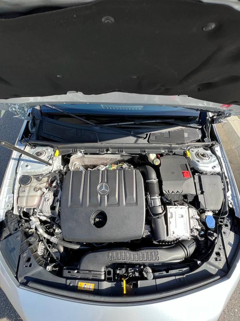 Mercedes-Benz A180d