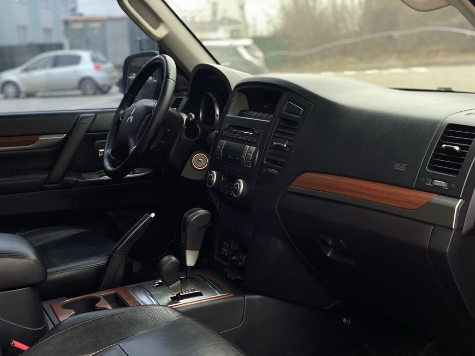 Продам Pajero Wagon 4