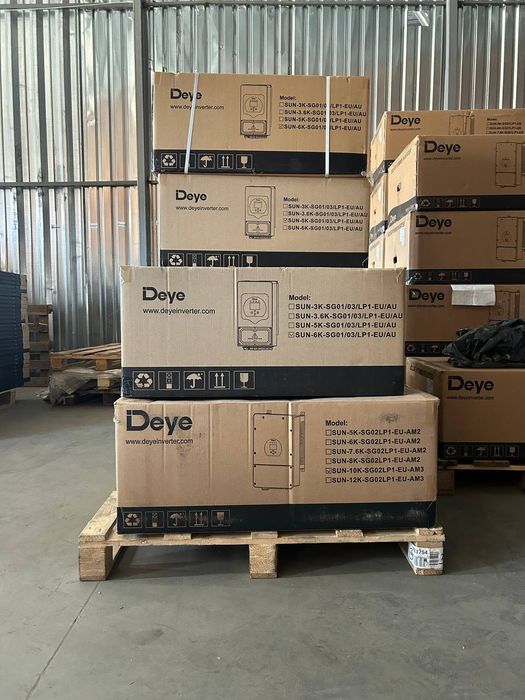 Гібридні Інвертори Deye 5,6,8,10,20кВт, сонячні панелі, батареї