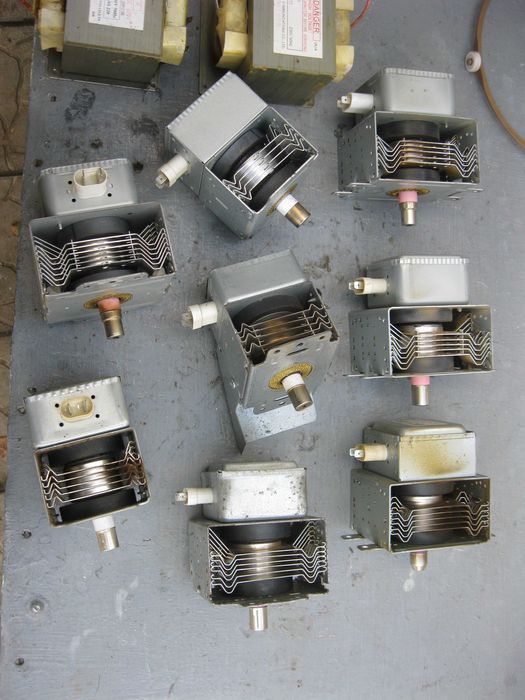 Продам трансформатор микроволновки магнетрон тарелку