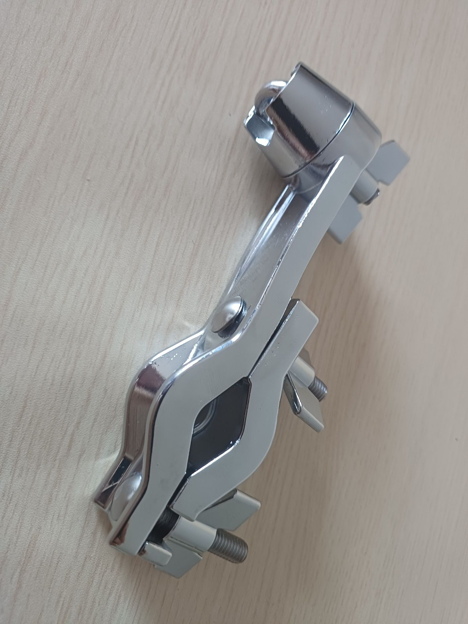 Clamp do ramienia do statywu perkusja
