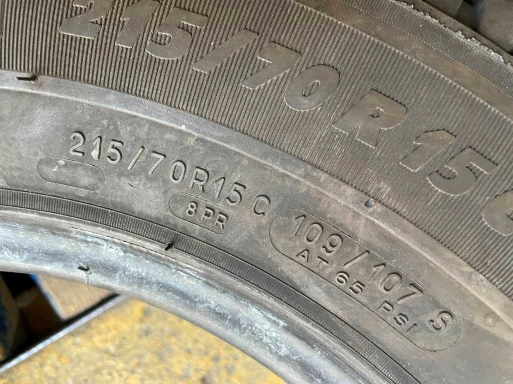 215/70 R15 C Michelin Agilis 2шт протектор 9мм