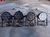4 par led s em excelente estado.