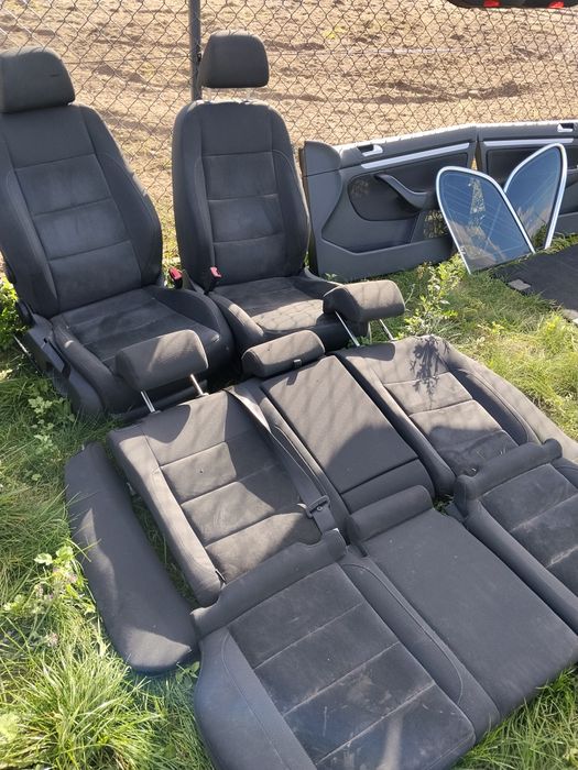 Golf 6 Combi 2.0tdi w częściach, fotele, boczki drzwi, światła tylne i