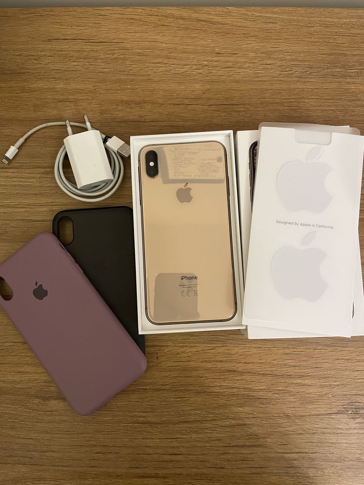 iPhone Xs Max Gold