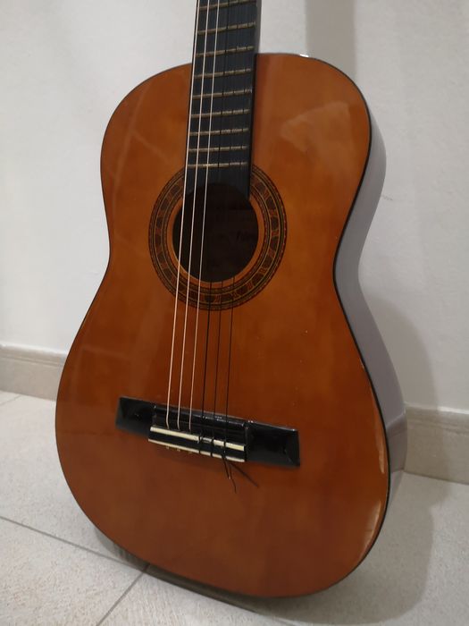 Guitarra Valencia  aprendizagem
