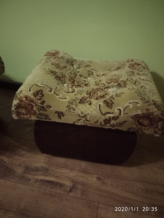 Продам мебельный пуф