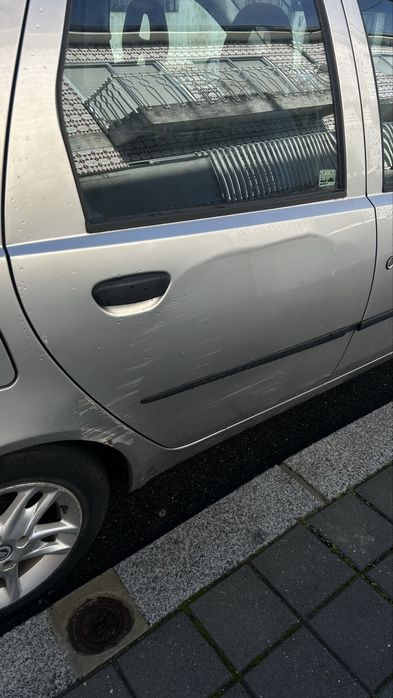 FIAT PUNTO 1.2 Gasolina | 2000 | 209.000 KM- LEIA O ANÚNCIO