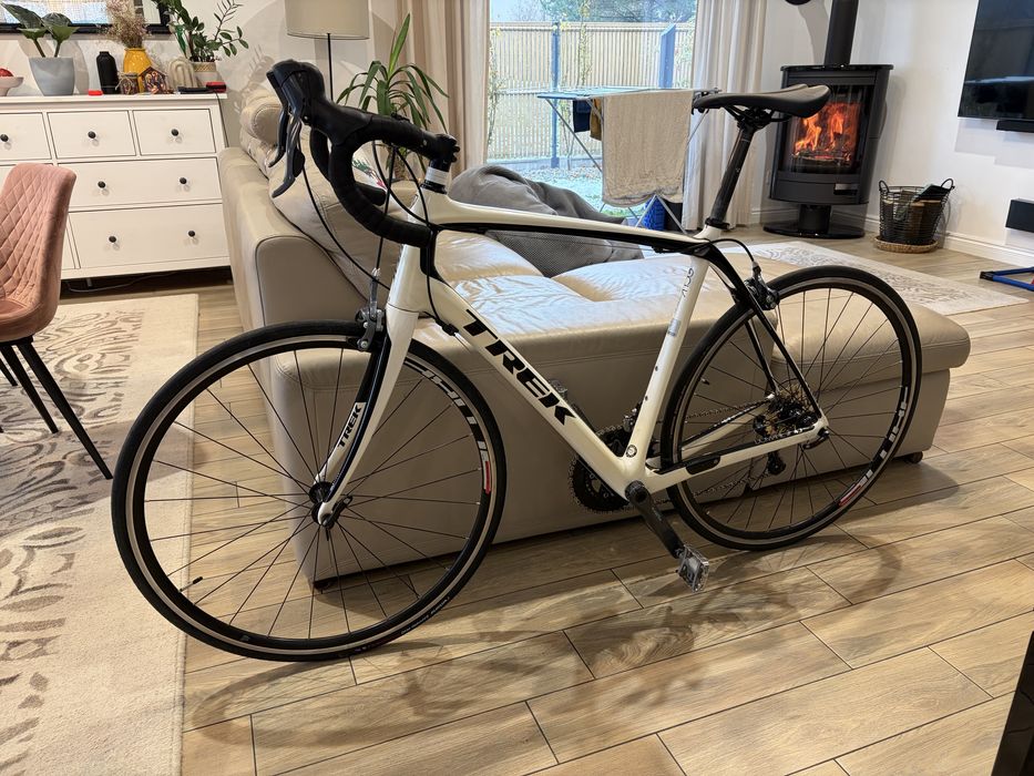 Trek Domane 4.7 Carbon lekka wygodna szosa