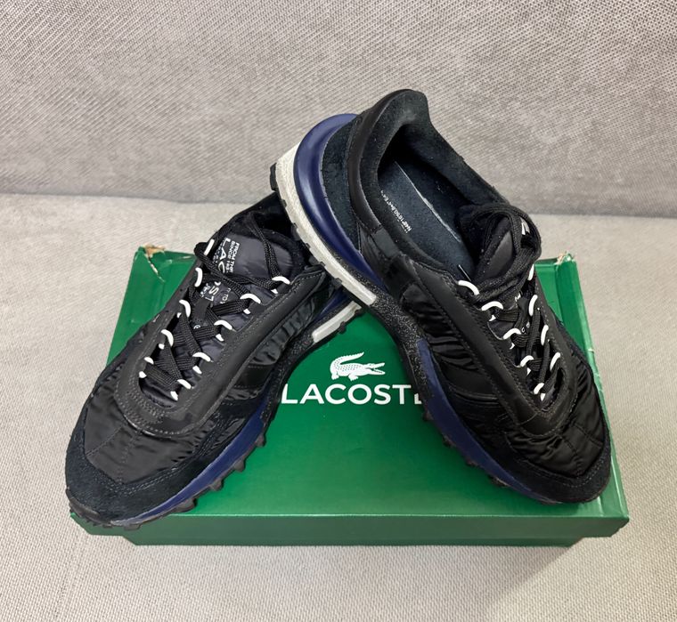 Продам кроссовки Lacoste .