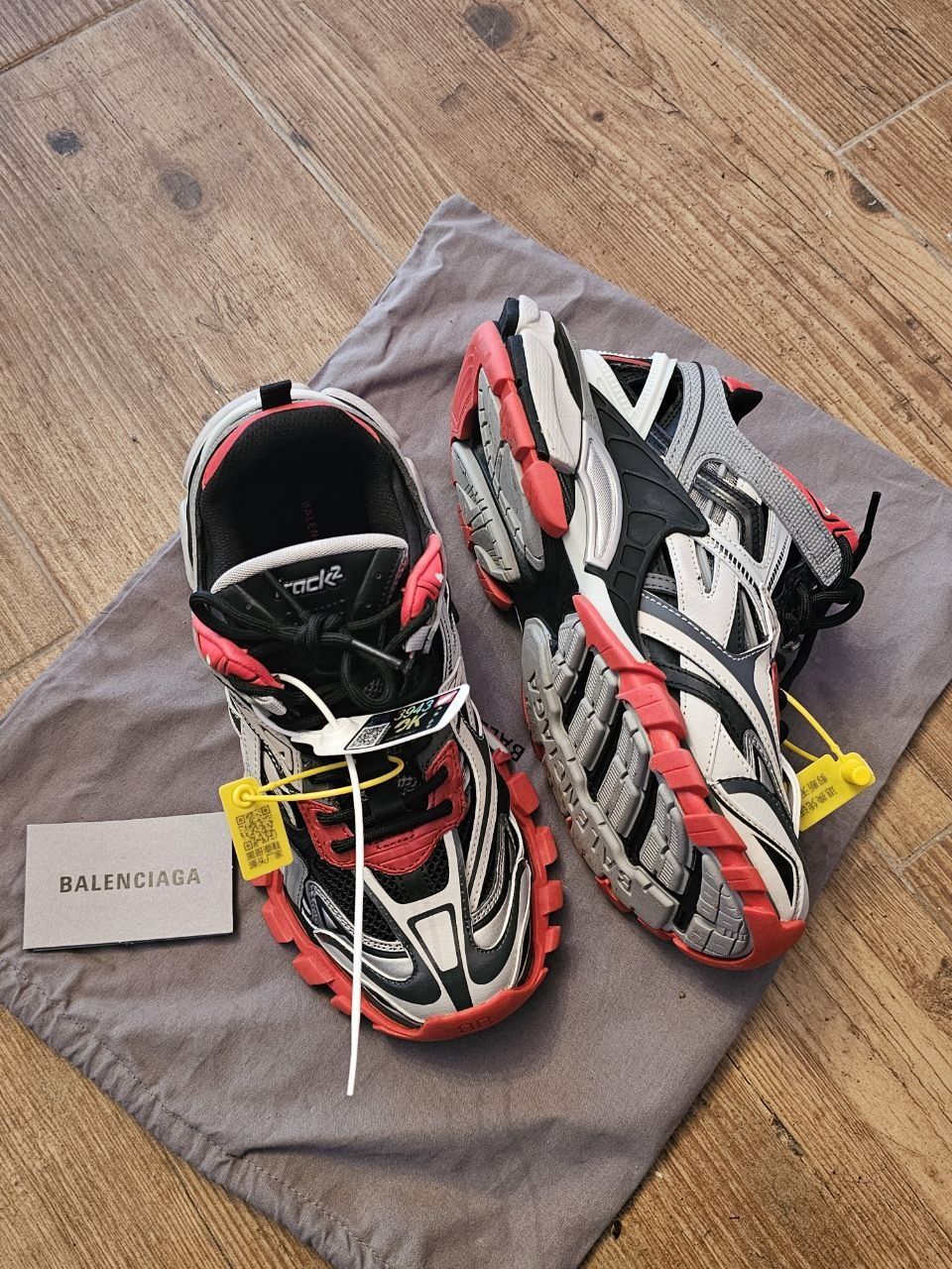 Balenciaga track 2