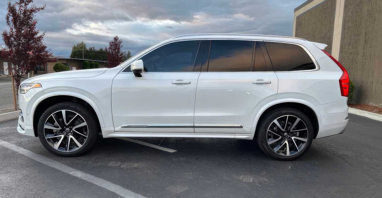 2019 Volvo XC90 T6 Inscription
