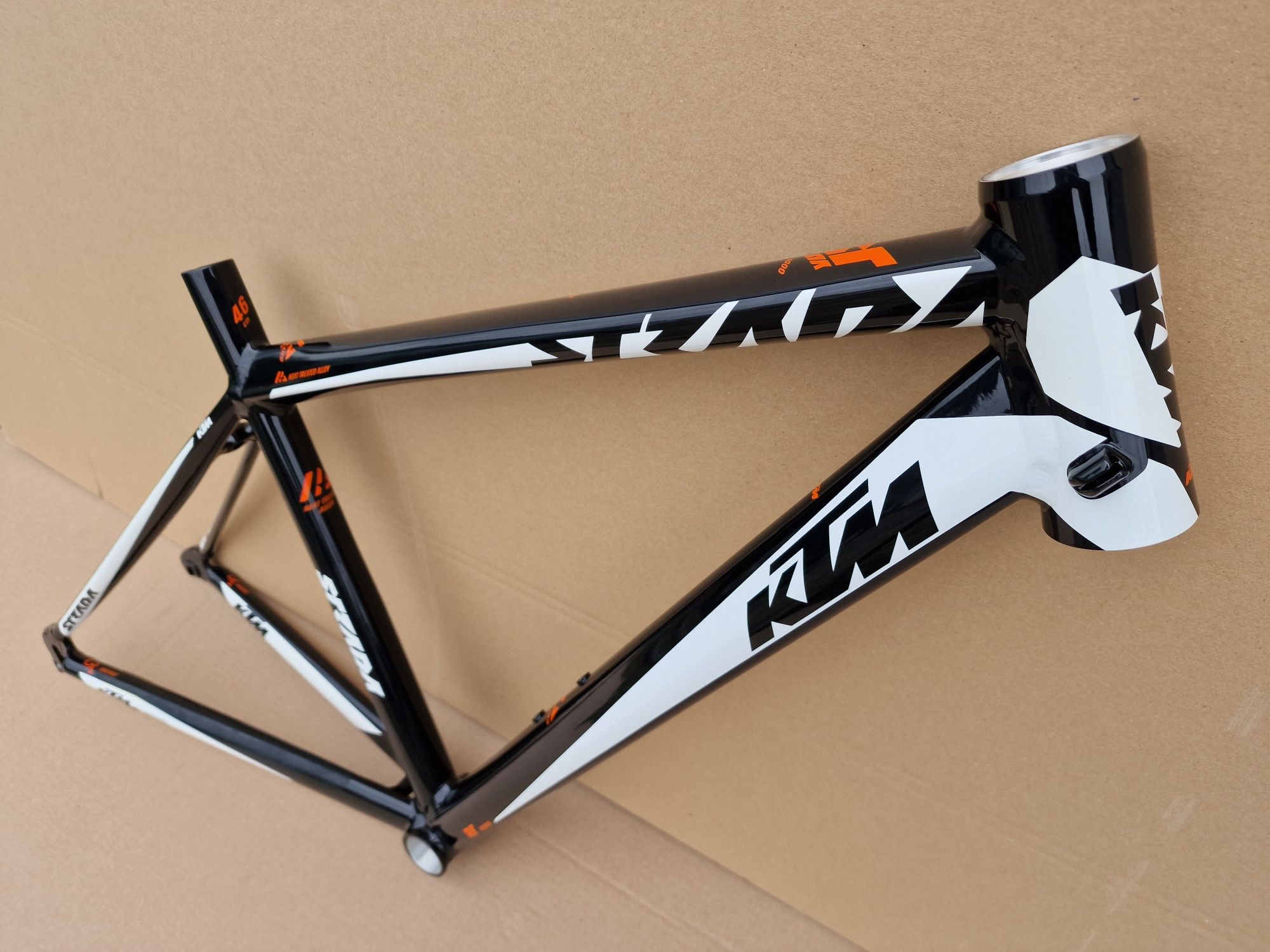 KTM STRADA 1000 rama szosowa alu 46 Faktura szosa FVAT aluminiowa