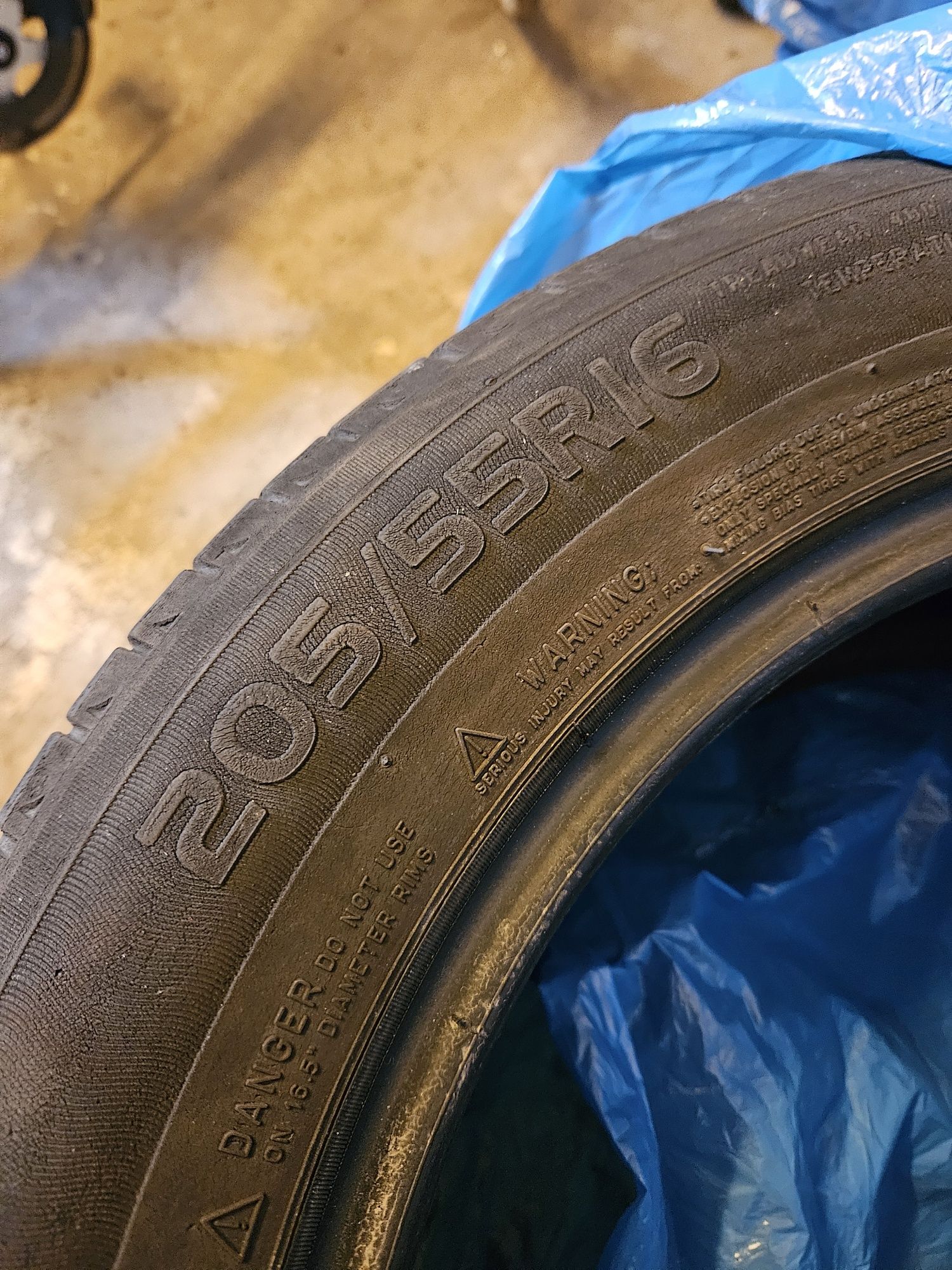 Opony Michelin 205 55 R16 4 szt.