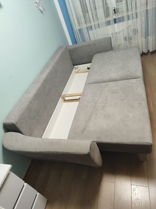 WYGODNA  Sofa z funkcją spania.
