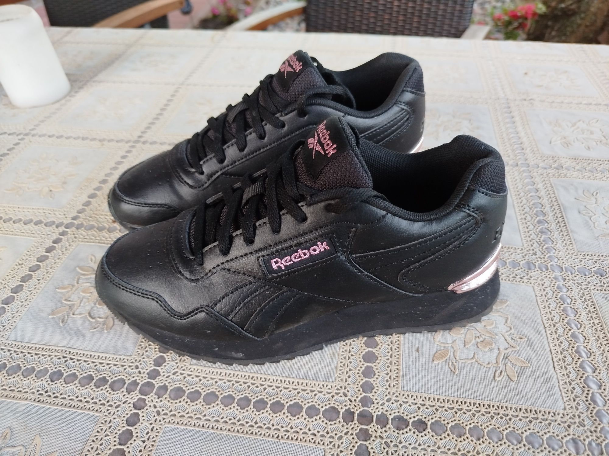 Buty Reebok damskie rozmiar 37 czarne różowe