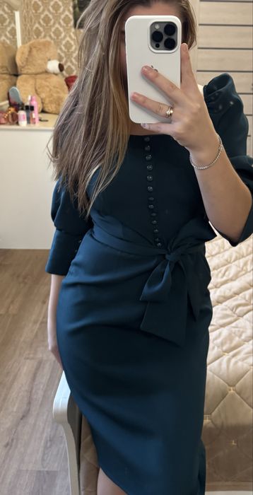 Сукня темно зеленого кольору