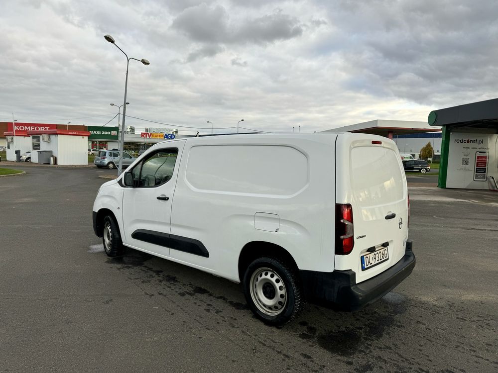 Opel Combo E 130km +VAT23
