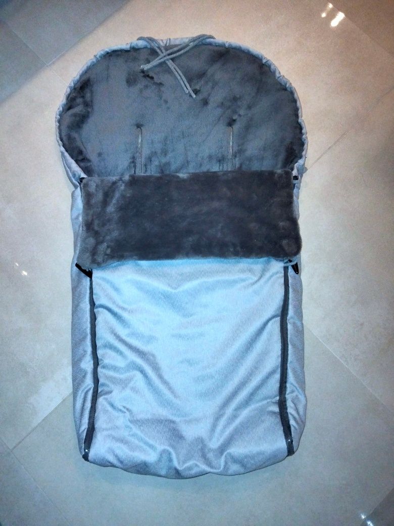 Śpiworek BabyMatex uniwersalny do wózka, spacerówki, na sanki. 100cm.