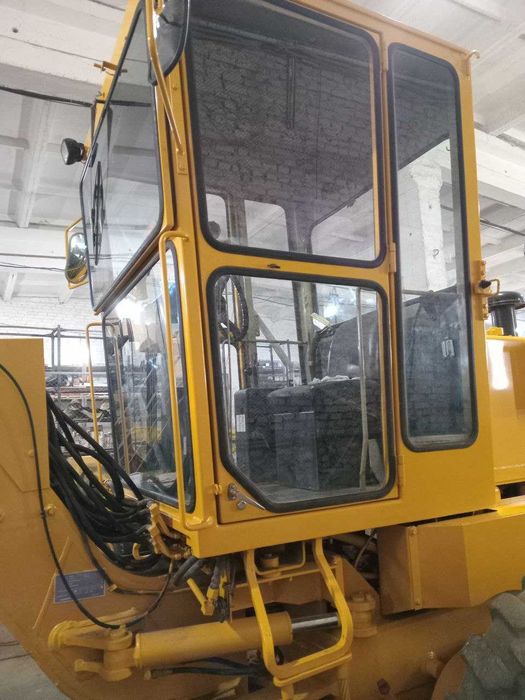 Автогрейдер VOLVO G 990