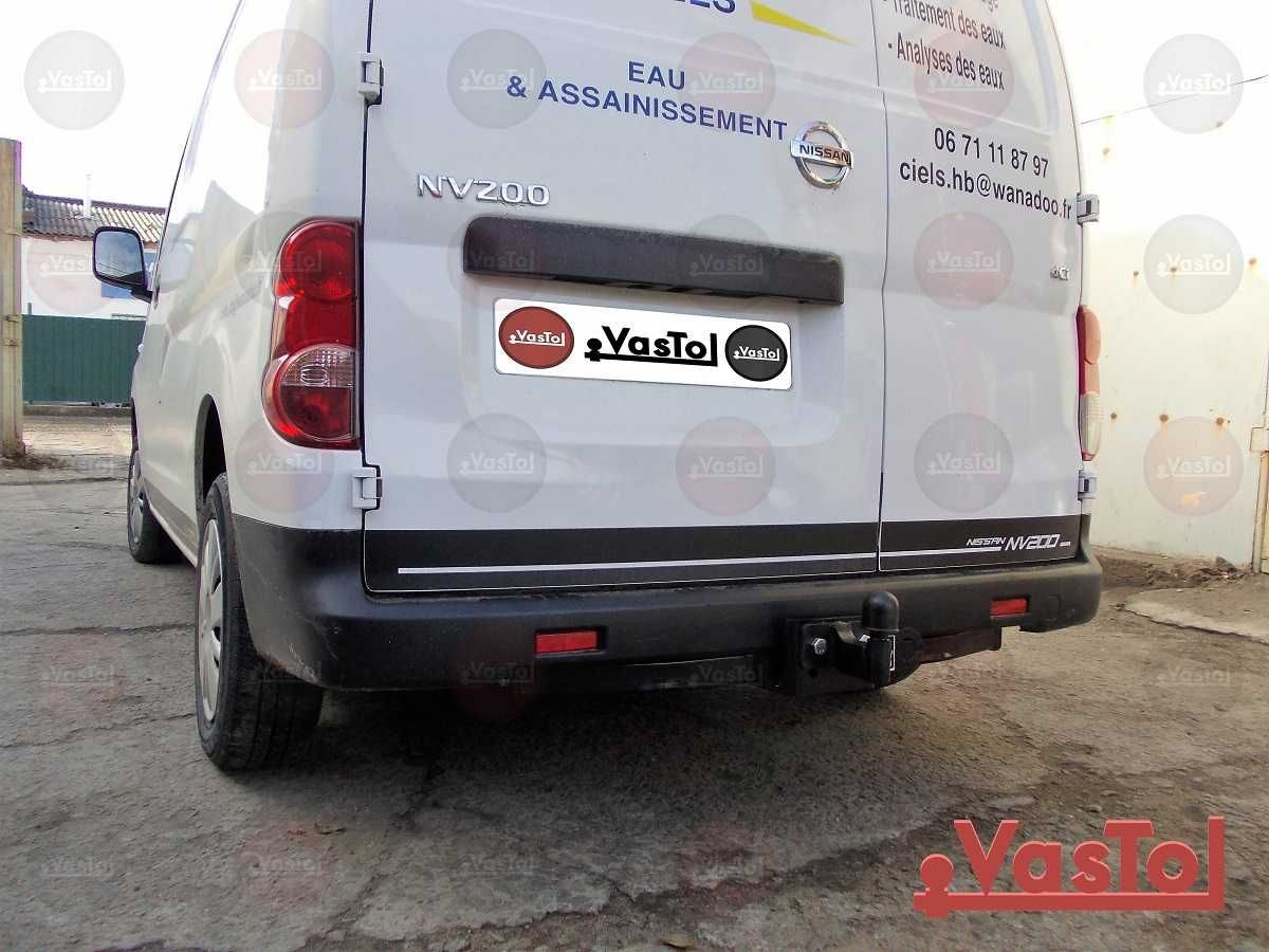 Фаркоп на Nissan X-Trail, Rogue, Patfinder, NV 200, 300, 400, NP 300