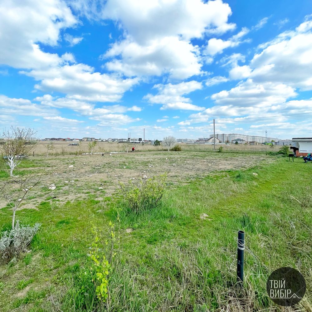 Продаж сонячної земельної ділянки під забудову біля  ЖК Львівський