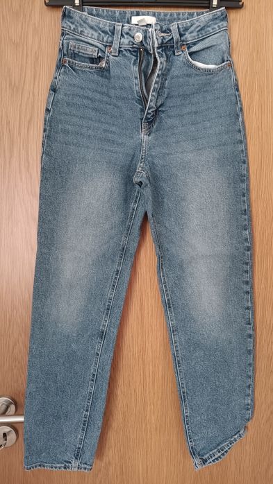 Calças de ganga de menina