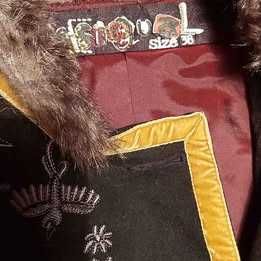 Casaco lindo de inverno da Desigual e como novo.Negociável!
